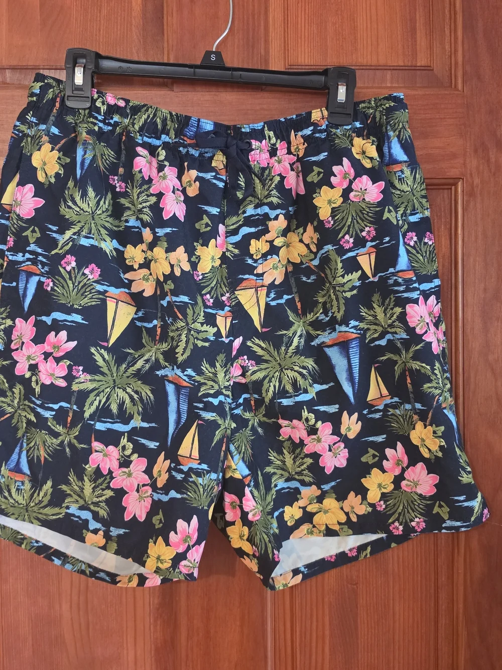 Swim Trunks Shorts Mens L Old Navy Blue Sail Boats Floral Palm Trees